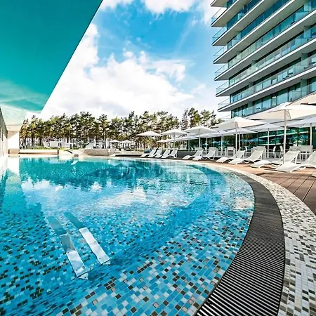 Wave 2 With Pool & Apartment Miedzyzdroje